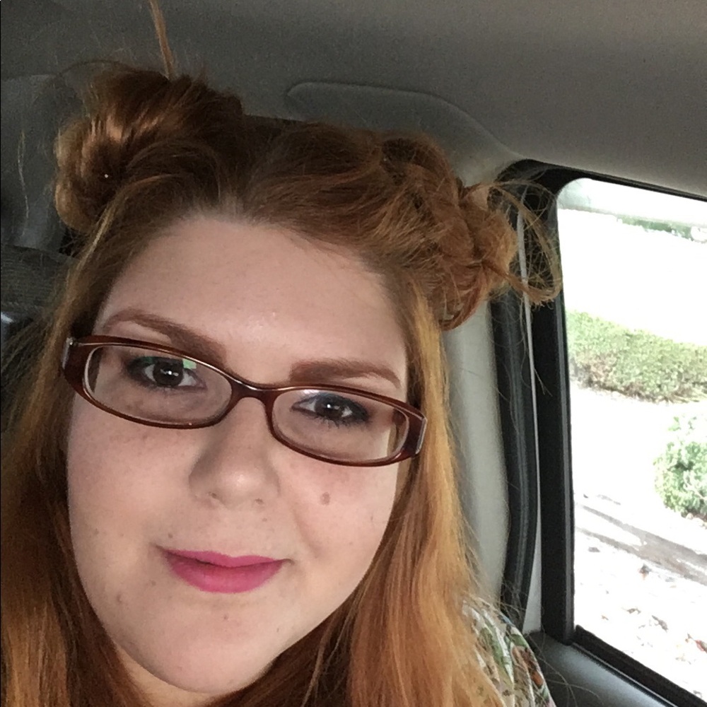 Meet your Posher, Sarah